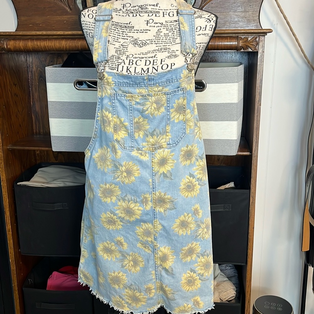 Sunflower overall dress American Eagle,AE